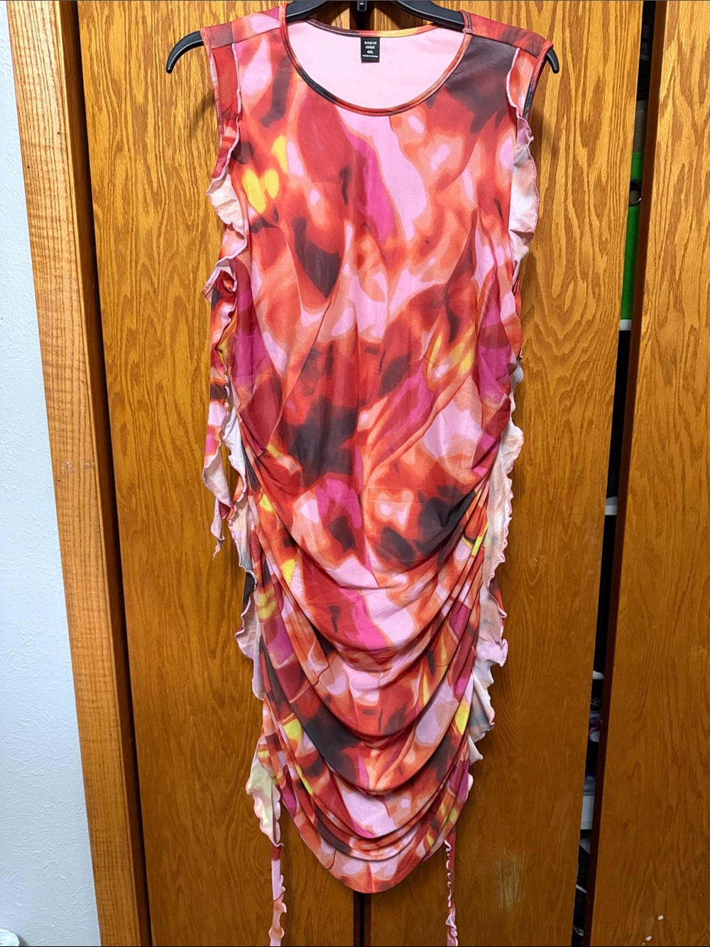 SHEIN Curvy Tilda fitted dress